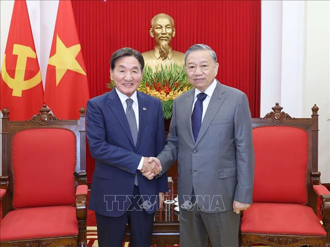Tổng Bí thư Tô Lâm tiếp ông Park Chang Dal, Đặc phái viên của Tổng thống Hàn Quốc. Ảnh: Thống Nhất – TTXVN