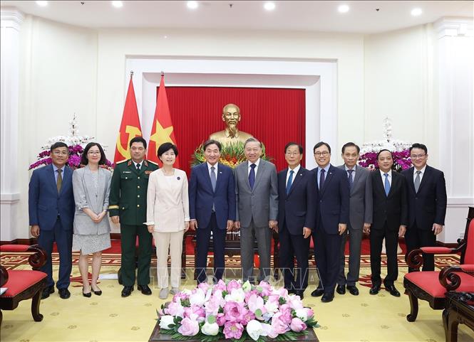 Tổng Bí thư Tô Lâm tiếp ông Park Chang Dal, Đặc phái viên của Tổng thống Hàn Quốc. Ảnh: Thống Nhất – TTXVN