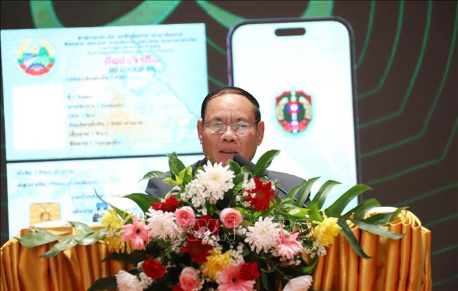 Bộ trưởng Bộ Công an Lào Vilay Lakhamphong phát biểu tại Lễ khai trương Hệ thống quản lý dân cư và căn cước công dân tại Lào. Ảnh: Xuân Tú - PV TTXVN tại Lào