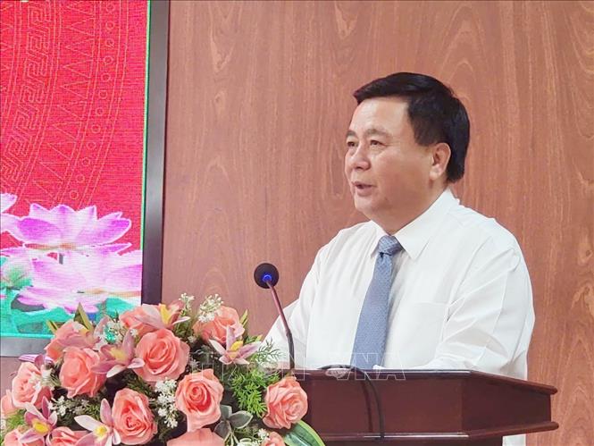 GS.TS Nguyễn Xuân Thắng, Ủy viên Bộ Chính trị, Bí thư Đảng ủy, Giám đốc Học viện Chính trị quốc gia Hồ Chí Minh, Chủ tịch Hội đồng Lý luận Trung ương phát biểu tại buổi lễ. Ảnh: TTXVN phát