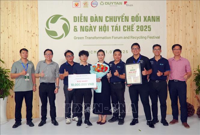 Trường Đại học Quốc tế Miền Đông giành giải Nhất cuộc thi sáng tạo xanh trong sinh viên với 