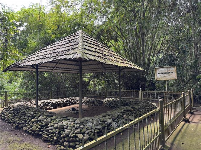 Di tích Pamangkonan, nơi thực hiện nghi lễ đăng quang (lễ lên ngôi) của vua Sunda. Ảnh: Đỗ Quyên – PV TTXVN tại Indonesia