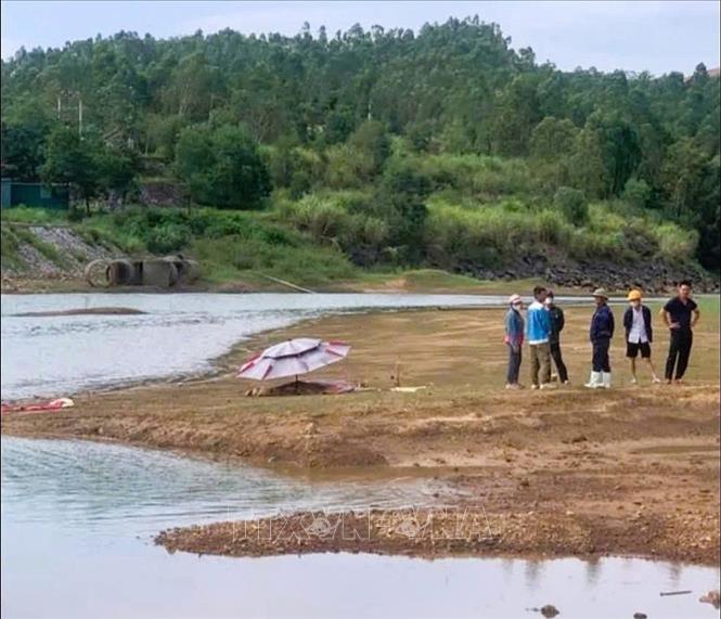 Địa điểm xảy ra vụ đuối nước thương tâm khiến 3 nữ sinh bị đuối nước và tử vong. Ảnh: TTXVN phát 