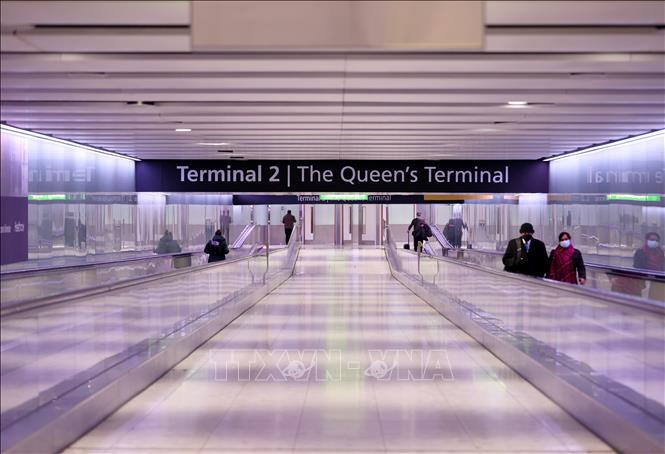 Quang cảnh sân bay Heathrow ở thủ đô London, Anh. Ảnh: THX/TTXVN