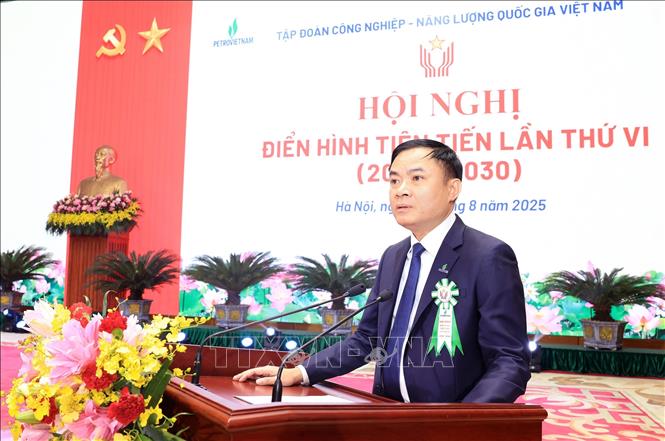 Ông Lê Ngọc Sơn, Tổng giám đốc Tập đoàn Công nghiệp - Năng lượng quốc gia Việt Nam phát biểu khai mạc hội nghị. Ảnh: Quốc Khánh - TTXVN