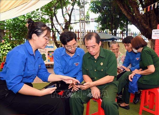 Đội hình xung kích 