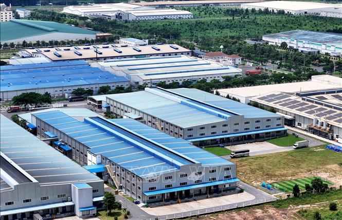 Hệ thống nhà xưởng Khu công nghiệp Lộc An - Bình Sơn, xã Long Thành, tỉnh Đồng Nai. Ảnh: Hồng Đạt - TTXVN

