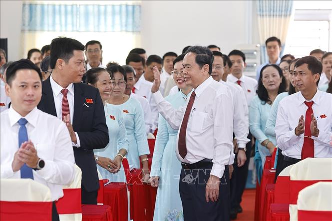 Chủ tịch Quốc hội Trần Thanh Mẫn dự Đại hội đại biểu Đảng bộ xã Thạnh Xuân lần thứ nhất, nhiệm kỳ 2025 - 2030. Ảnh: Doãn Tấn - TTXVN