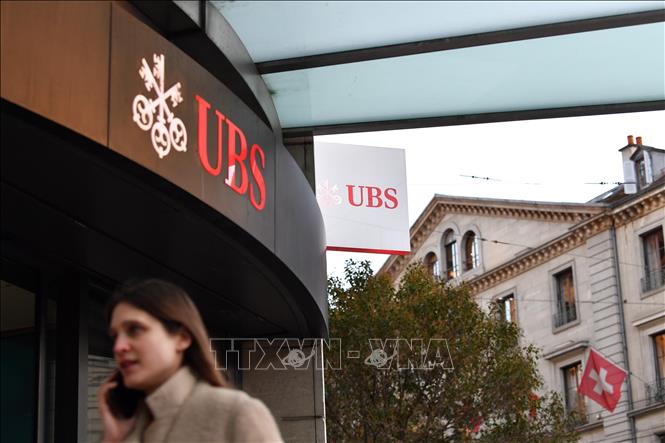 Trụ sở ngân hàng UBS tại Geneva, Thụy Sĩ. Ảnh: THX/TTXVN