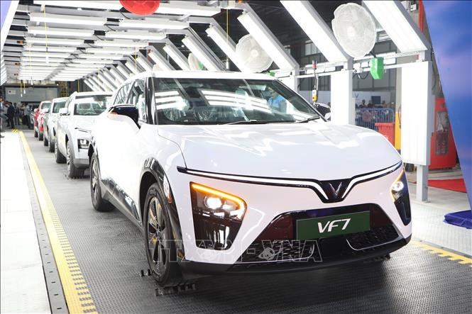 VinFast inaugurates first offshore EV assembly plant in India - VNA ...