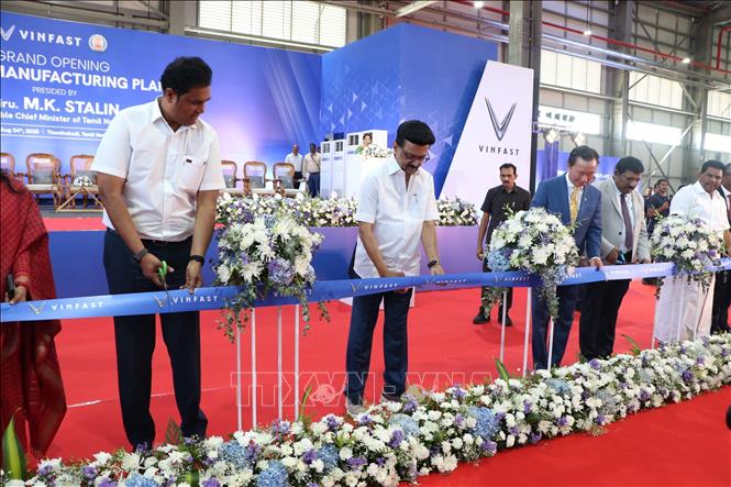 VinFast inaugurates first offshore EV assembly plant in India - VNA ...