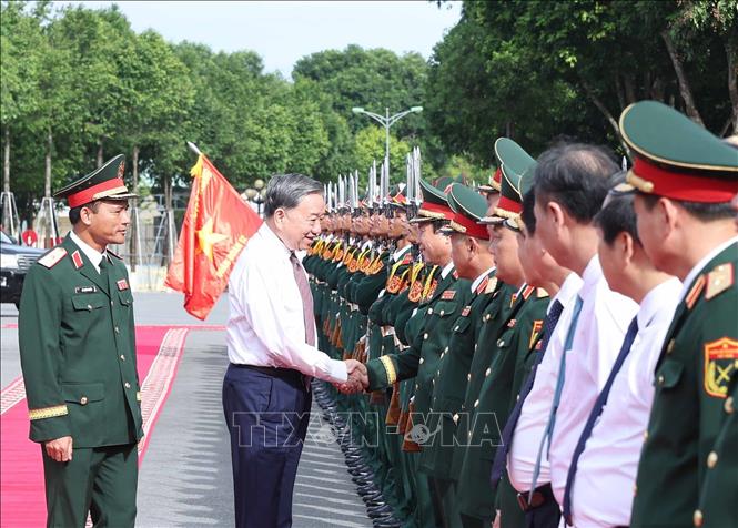 Tổng Bí thư Tô Lâm và các đại biểu. Ảnh: Thống Nhất - TTXVN 