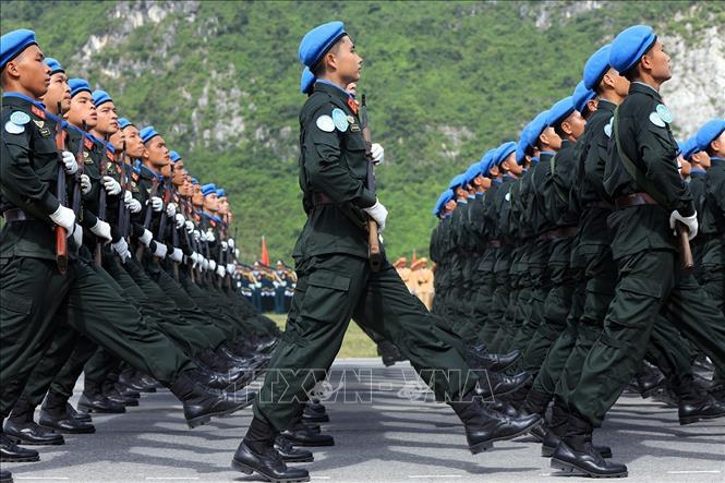 Khối nam sĩ quan Cảnh sát Gìn giữ hoà bình Liên hợp quốc. Ảnh: Tuấn Anh - TTXVN