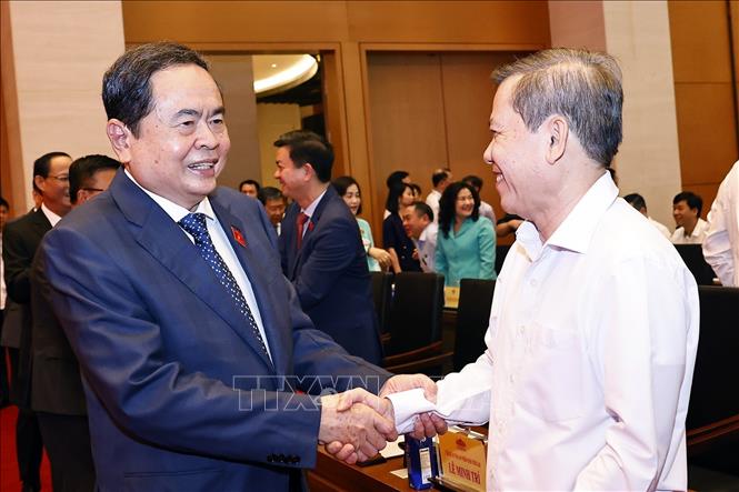 Chủ tịch Quốc hội Trần Thanh Mẫn với đại biểu dự Diễn đàn. Ảnh: Doãn Tấn - TTXVN