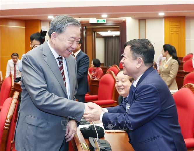 Tổng Bí thư Tô Lâm và các đại biểu. Ảnh: Thống Nhất - TTXVN 