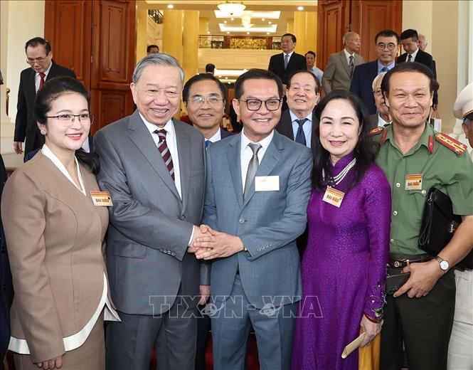 Tổng Bí thư Tô Lâm và các đại biểu. Ảnh: Thống Nhất - TTXVN 