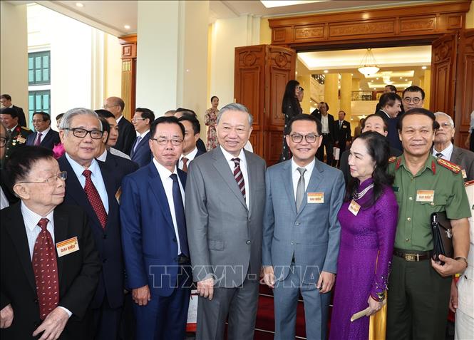 Tổng Bí thư Tô Lâm và các đại biểu. Ảnh: Thống Nhất - TTXVN 