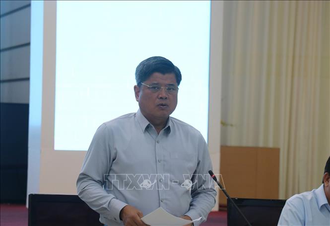 Thứ trưởng Bộ Nông nghiệp và môi trường Trần Thanh Nam phát biểu tại buổi làm việc. Ảnh: Bùi Giang - TTXVN