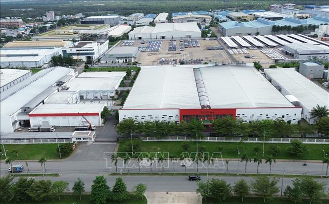 Công ty Giày Viễn Thịnh tại khu công nghiệp Long Hậu, tỉnh Tây Ninh. Ảnh: Thành Phương - TTXVN