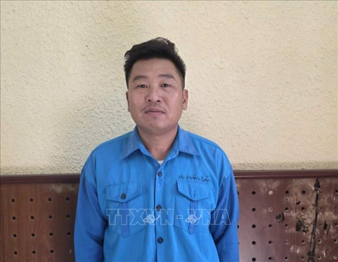 Đối tượng Nguyễn Trung Hiếu tại Cơ quan Cảnh sát điều tra. Ảnh TTXVN phát