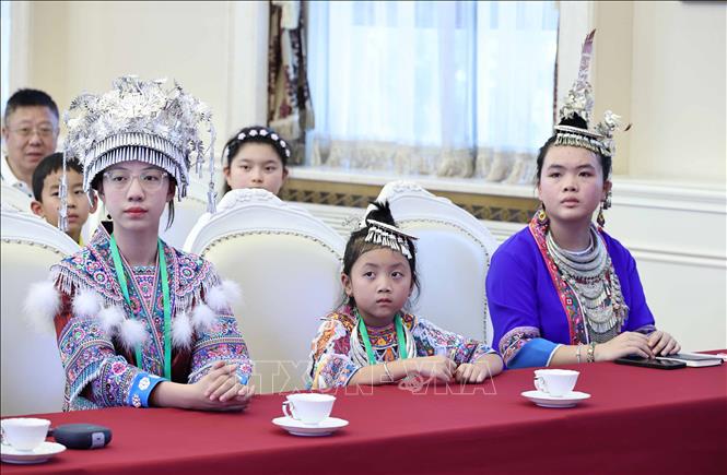 Thiếu nhi đến từ nhiều tỉnh, thành của Trung Quốc tham gia chương trình. Ảnh: Công Tuyên - PV TTXVN tại Trung Quốc