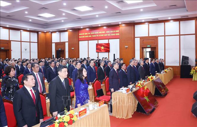 Đại biểu tham dự Đại hội làm Lễ chào cờ. Ảnh: Phương Hoa – TTXVN 