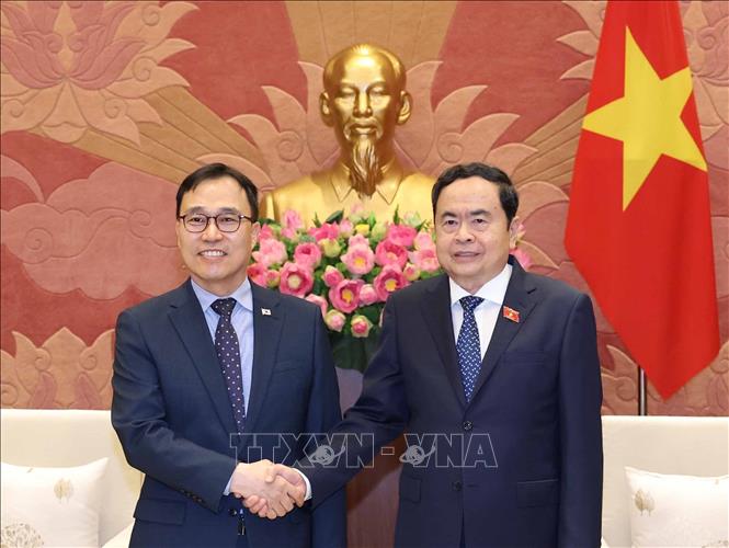 Chủ tịch Quốc hội Trần Thanh Mẫn tiếp Đại sứ Hàn Quốc tại Việt Nam Choi Young Sam (5/8/2024). Ảnh: Thống Nhất – TTXVN