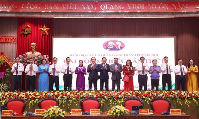 Ra mắt Ban Chấp hành Đảng bộ các cơ quan Đảng thành phố Hà Nội lần thứ nhất, nhiệm kỳ 2025-2030. Ảnh: Văn Điệp – TTXVN