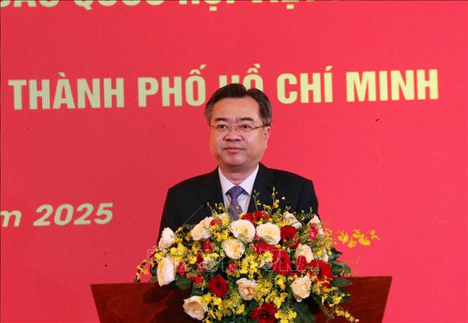 Ông Nguyễn Thanh Nghị, Phó Bí thư Thường trực Thành ủy Thành phố Hồ Chí Minh, phát biểu tại buổi Họp mặt. Ảnh: Xuân Khu-TTXVN