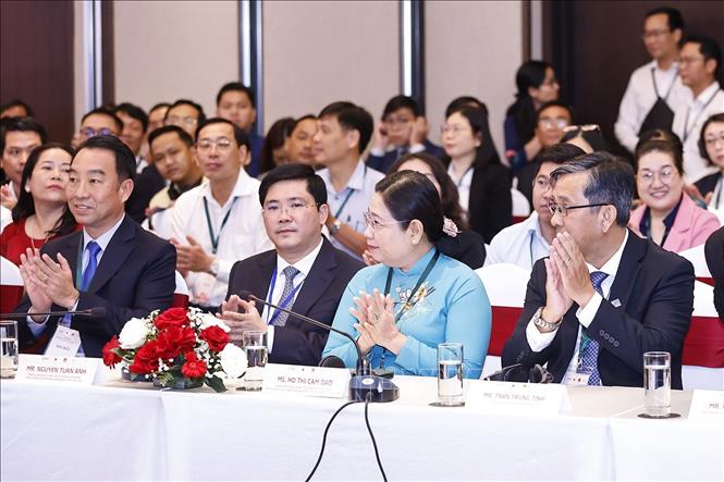 Đại biểu đoàn Việt Nam dự hội nghị. Ảnh: Doãn Tấn – TTXVN