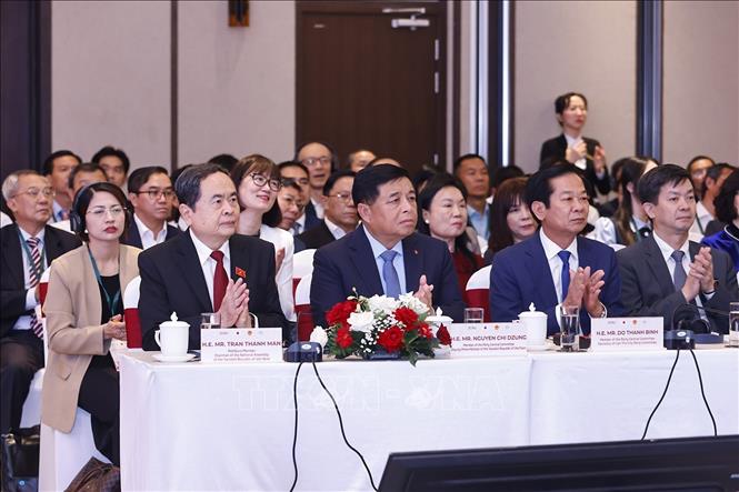 Chủ tịch Quốc hội Trần Thanh Mẫn và đại biểu dự hội nghị. Ảnh: Doãn Tấn – TTXVN