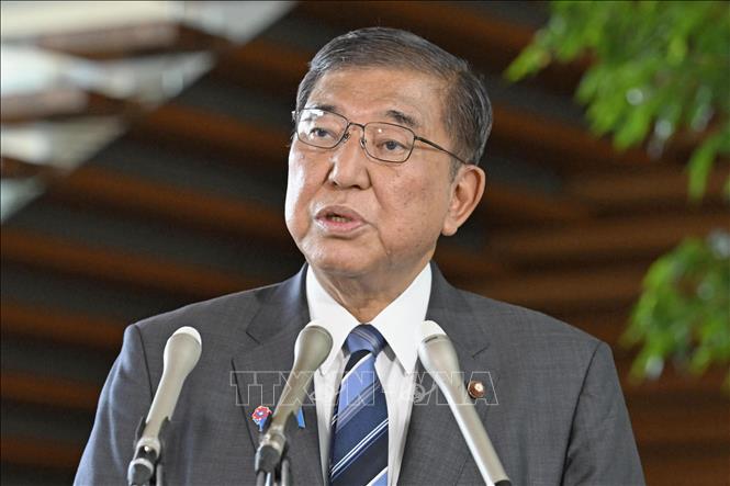 Thủ tướng Nhật Bản Shigeru Ishiba phát biểu với báo giới tại Tokyo. Ảnh: Kyodo/TTXVN