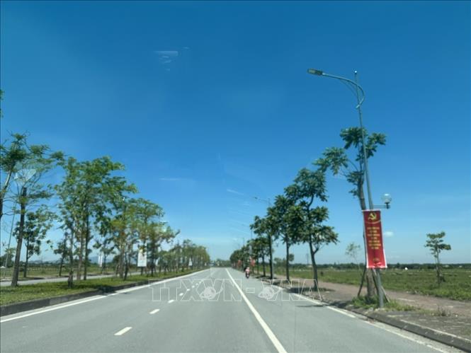 Sau sắp xếp, xã Kiều Phú nằm trong vùng quy hoạch vành đai xanh của Thủ đô, có điều kiện thu hút đầu tư và phát triển công nghiệp, tiểu thủ công nghiệp, thương mại, dịch vụ, khai thác tối đa hiệu quả thế mạnh, nguồn tài nguyên…Ảnh: Quốc Lũy – TTXVN