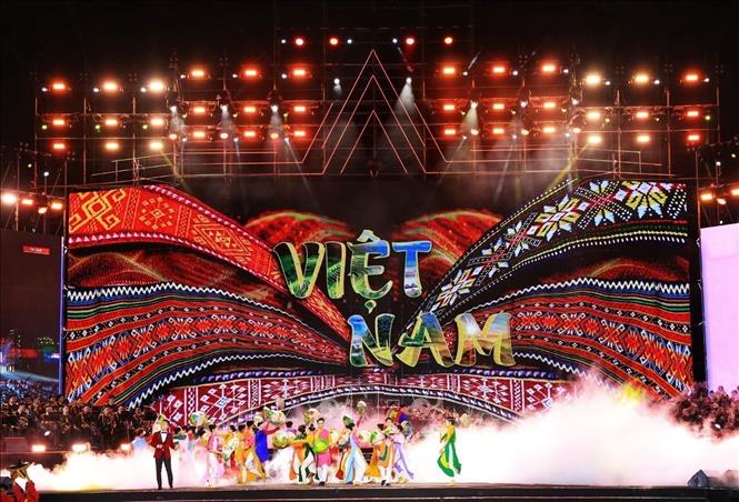 A performance at the programme in Hanoi. Photo: VNA
