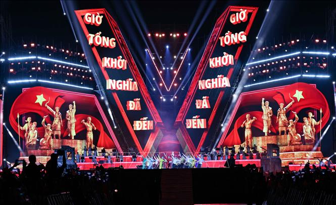 Tiết mục nghệ thuật trong chương một của chương trình. Ảnh: Thanh Tùng -  TTXVN