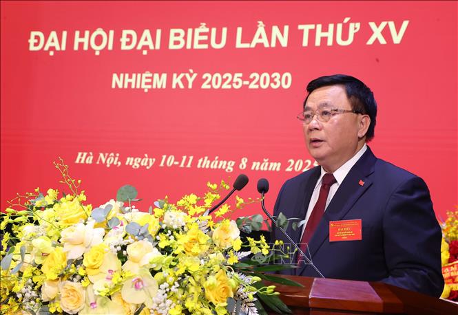 Đồng chí Nguyễn Xuân Thắng, Ủy viên Bộ Chính trị, Bí thư Đảng ủy, Giám đốc Học viện, Chủ tịch Hội đồng Lý luận Trung ương đọc diễn văn khai mạc Đại hội. Ảnh: Văn Điệp – TTXVN