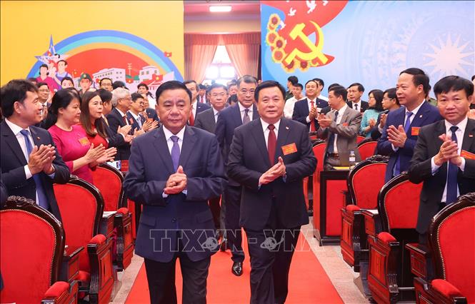 Đồng chí Trần Cẩm Tú, Ủy viên Bộ Chính trị, Thường trực Ban Bí thư, Bí thư Đảng ủy các cơ quan Đảng Trung ương và các đại biểu đến dự Đại hội. Ảnh: Văn Điệp – TTXVN