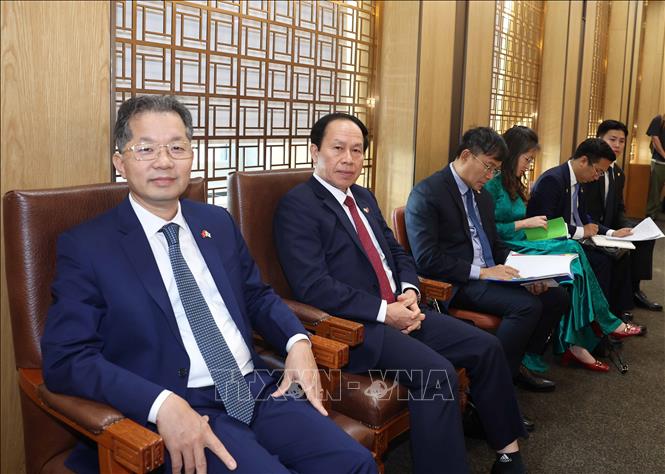 Các đại biểu dự buổi hội kiến. Ảnh: Thống Nhất – TTXVN