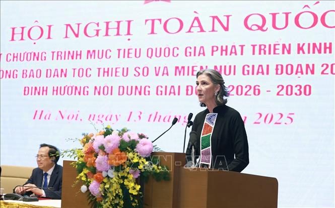 Bà Ramla Khalidi, Trưởng đại diện thường trú Chương trình Phát triển Liên hợp quốc (UNDP) tại Việt Nam phát biểu. Ảnh: Dương Giang-TTXVN
