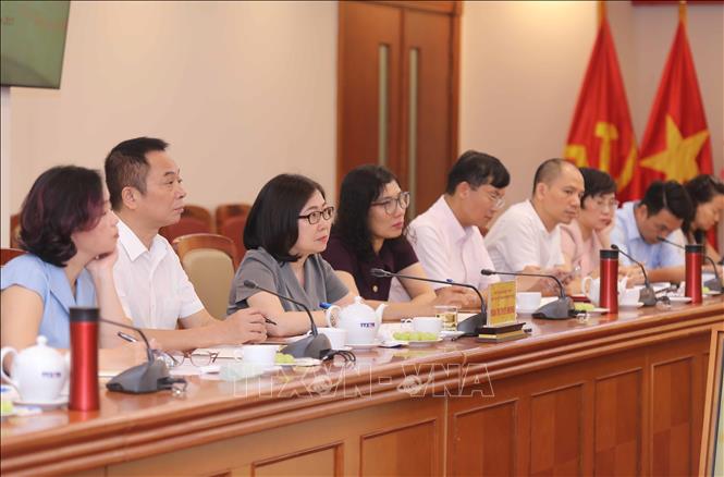 Các đại biểu tại buổi làm việc. Ảnh: Thành Phương - TTXVN