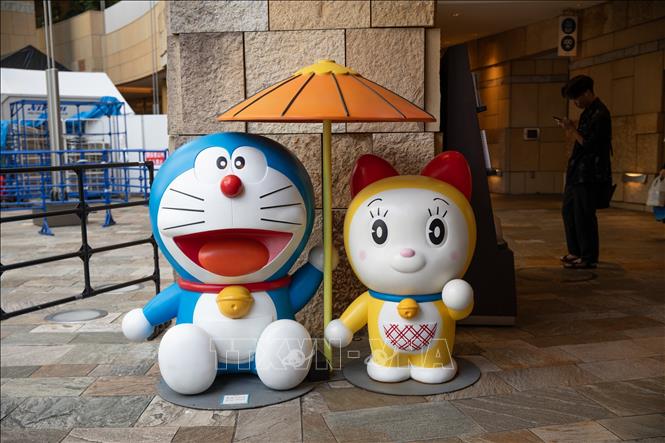 Mô hình Doraemon và 