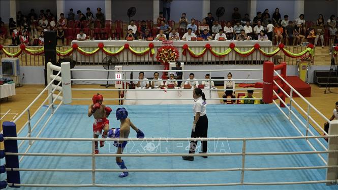 Các trận đấu vòng loại Giải Vô địch Trẻ Kickboxing tỉnh Gia Lai diễn ra đầy kịch tính. Ảnh: Đình Quân/TTXVN                                