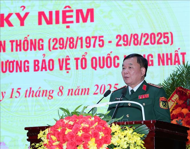 Thượng tướng Hoàng Xuân Chiến, Ủy viên Trung ương Đảng, Ủy viên Thường vụ Quân ủy Trung ương, Thứ trưởng Bộ Quốc phòng phát biểu. Ảnh: Trọng Đức - TTXVN