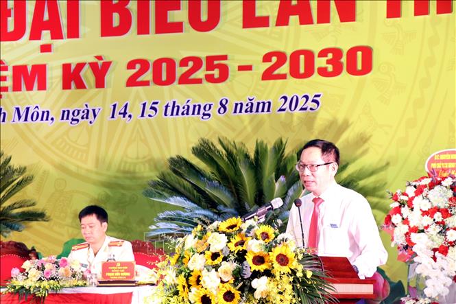 Đồng chí Vũ Tiến Phụng, Ủy viên Ban Thường vụ Thành ủy, Giám đốc Sở Nội vụ thành phố Hải Phòng phát biểu tại Đại hội. Ảnh: Mạnh Tú - TTXVN