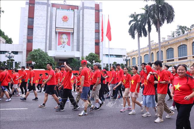 Đông đảo người dân Thủ đô tham gia sự kiện 