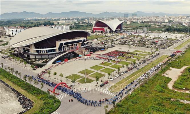 Toàn cảnh điểm đi bộ của tỉnh tại đường Nguyễn Thị Định phía trước nhà thi đấu thể thao tỉnh Bắc Ninh, tại phường Bắc Giang. Ảnh: Danh Lam -TTXVN 