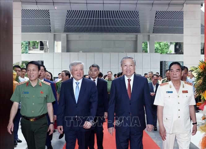 Tổng Bí thư Tô Lâm đến dự Lễ khánh thành công trình Trụ sở Bộ Công an. Ảnh: Thống Nhất-TTXVN