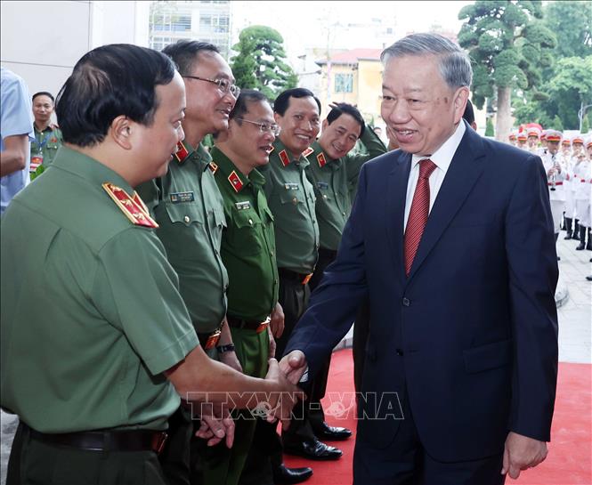 Tổng Bí thư Tô Lâm đến dự Lễ khánh thành công trình Trụ sở Bộ Công an. Ảnh: Thống Nhất-TTXVN