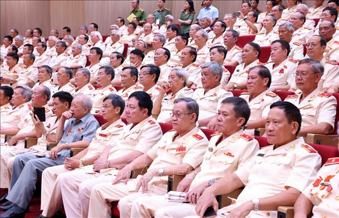Các cán bộ Công an cấp cao nghỉ hưu tại buổi gặp mặt. Ảnh: Phạm Kiên - TTXVN