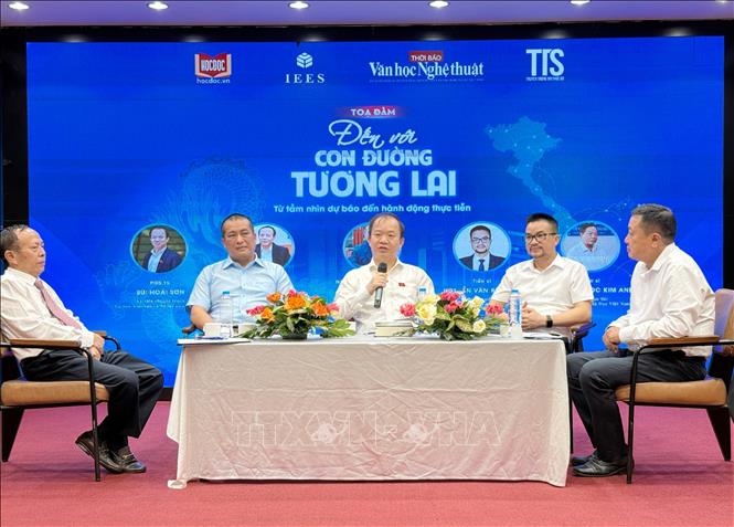 Các đại biểu đưa ra ý kiến tại Tọa đàm. Ảnh: Thu Hương - TTXVN
